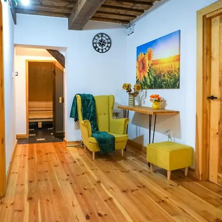 Lawki Booking * Lawki