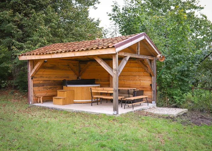 Lawki Booking Villa Lawki